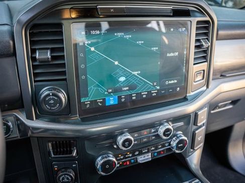 Used 2025 Ford F150 Lariat AWD/4WD image 18
