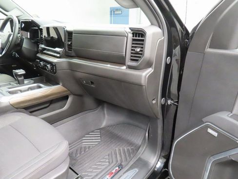 Used 2025 Chevrolet Silverado 1500 RST w/ Convenience Package II image 27
