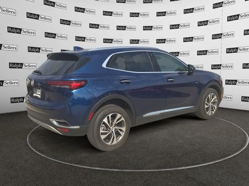 Used 2023 Buick Envision Essence image 6