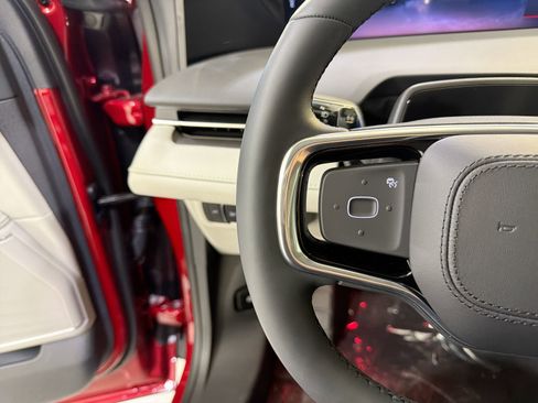 New 2026 Lincoln Nautilus Premier AWD/4WD image 14