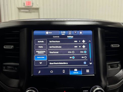 Used 2023 RAM 2500 Tradesman AWD/4WD image 36