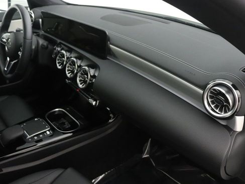 Certified 2023 Mercedes-Benz CLA 250 image 25