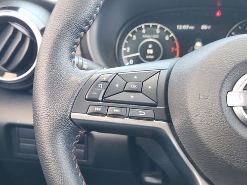 Used 2024 Nissan Kicks SR w/ SR Premium Package FWD image 22