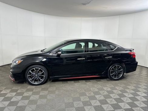 Used 2017 Nissan Sentra NISMO image 6