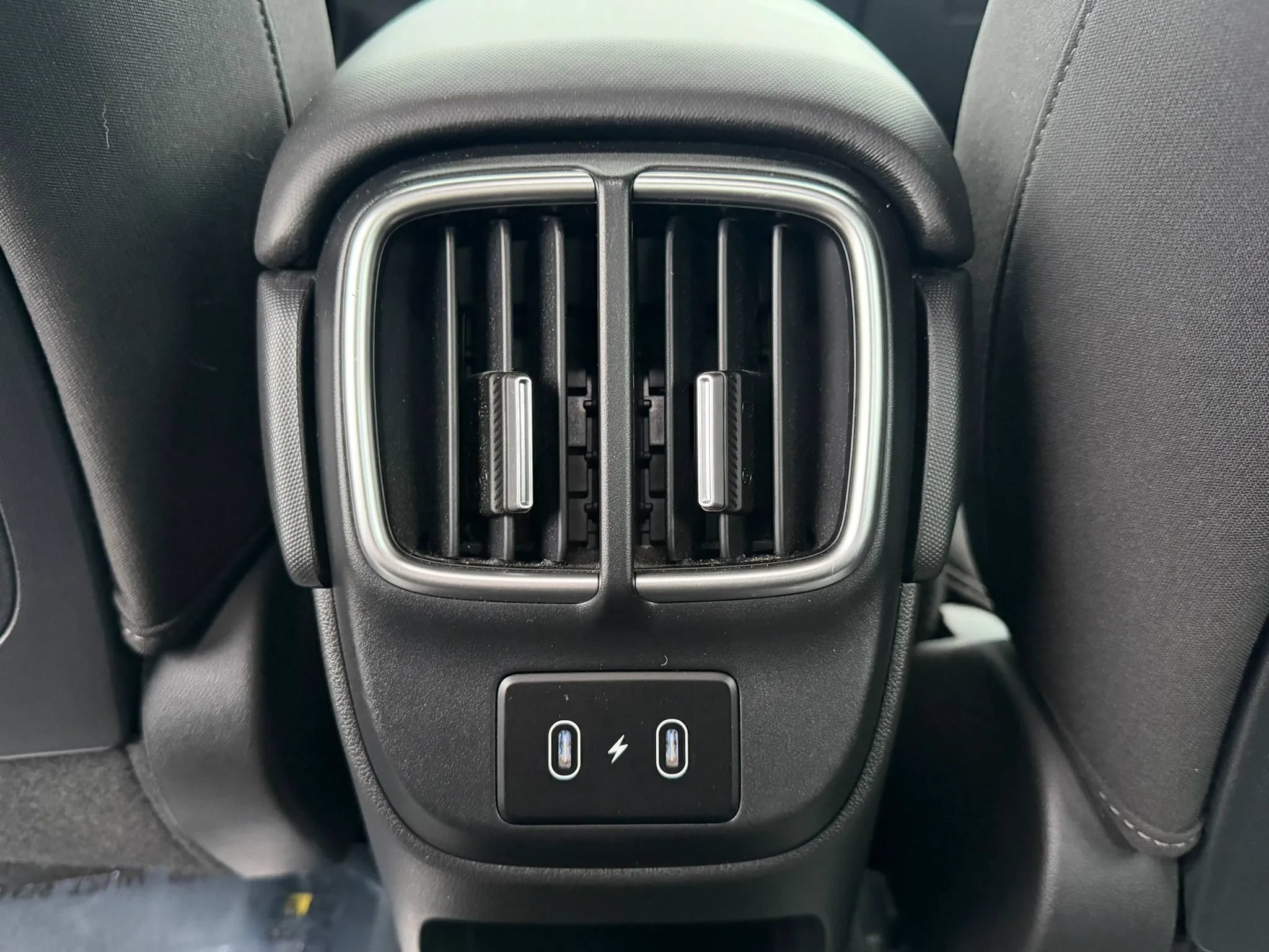 Used 2024 Hyundai Ioniq 6 SE AWD/4WD image 18