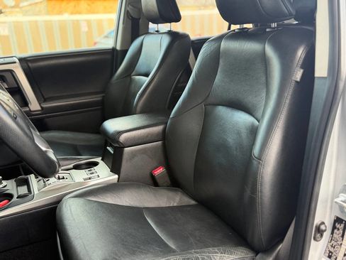 Used 2012 Toyota 4Runner Limited image 34