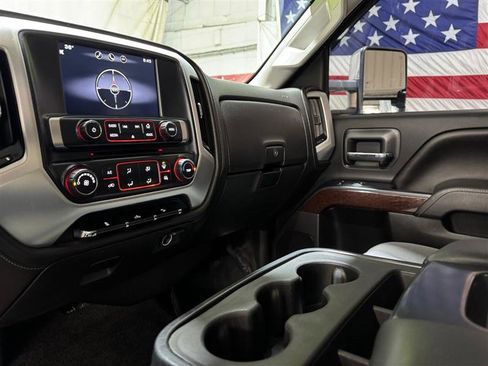 Used 2016 GMC Sierra 2500 SLE image 23