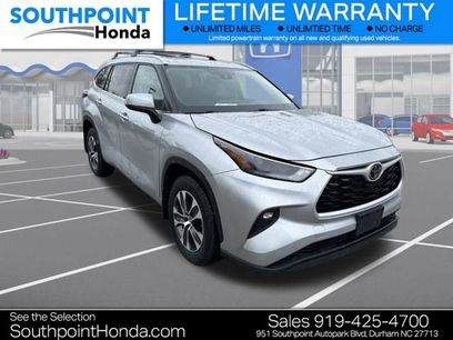 Used 2022 Toyota Highlander XLE