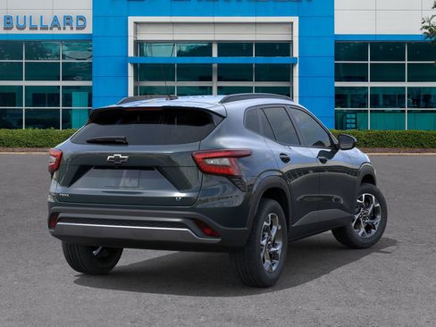 New 2026 Chevrolet Trax LT w/ Driver Confidence Package image 40