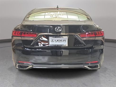 New 2026 Lexus LS 500 AWD image 6