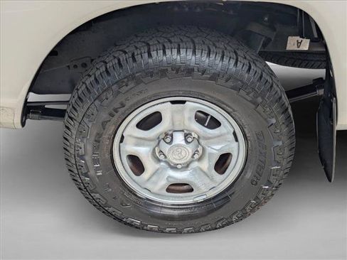 Used 2013 Toyota Tacoma 2WD Regular Cab image 20