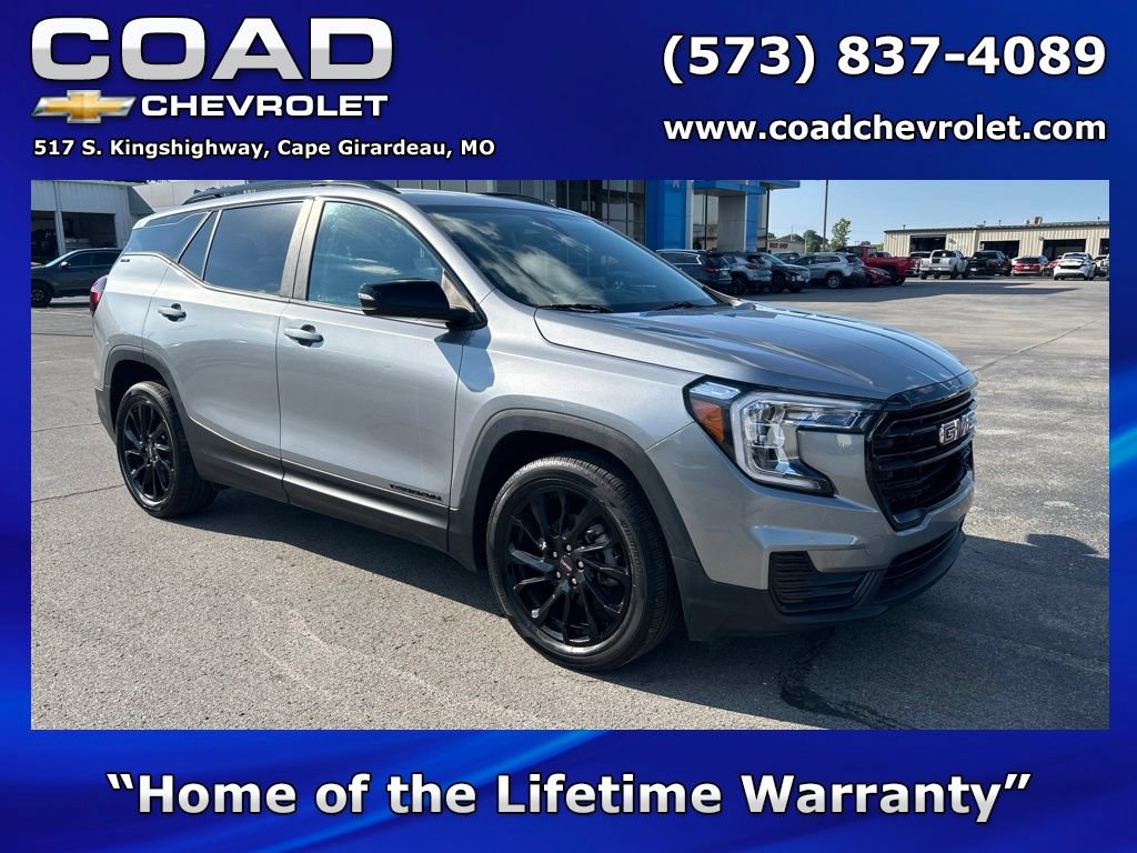 Used 2023 GMC Terrain SLE w/ Driver Convenience Package FWD image 1