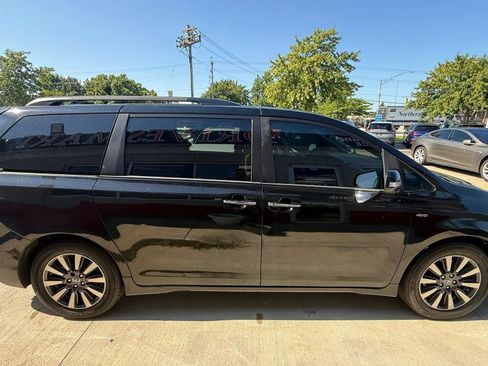 Used 2020 Toyota Sienna Limited Premium AWD/4WD image 7