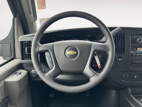 New 2025 Chevrolet Express 3500 Work Van w/ Power Convenience Package image 11