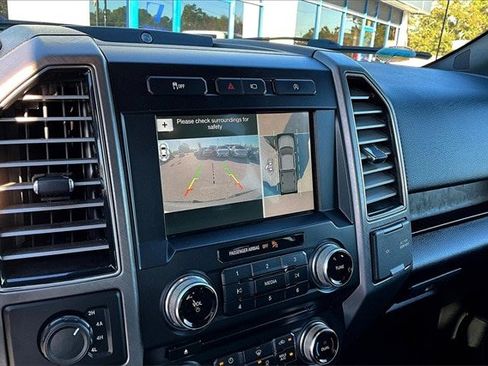 Certified 2018 Ford F150 Limited w/ Trailer Tow Package image 21