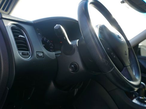 Used 2016 INFINITI QX50 2WD w/ Deluxe Touring Package image 30