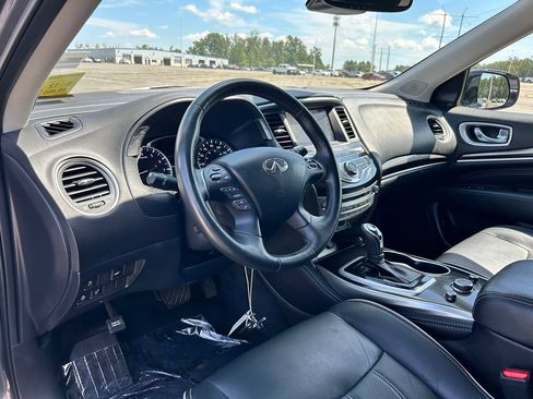 Used 2019 INFINITI QX60 Luxe w/ Essential Package AWD/4WD image 9
