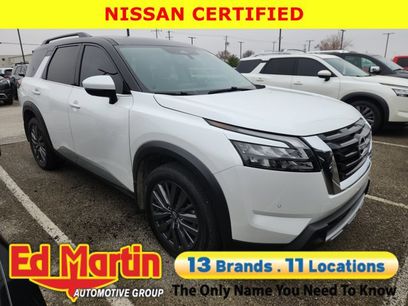 Certified 2025 Nissan Pathfinder SL w/ SL Premium Package