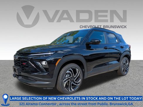 New 2025 Chevrolet TrailBlazer RS w/ Convenience Package image 1