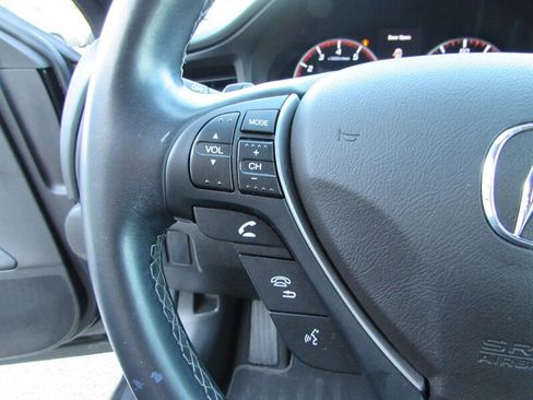 Used 2019 Acura ILX FWD image 12