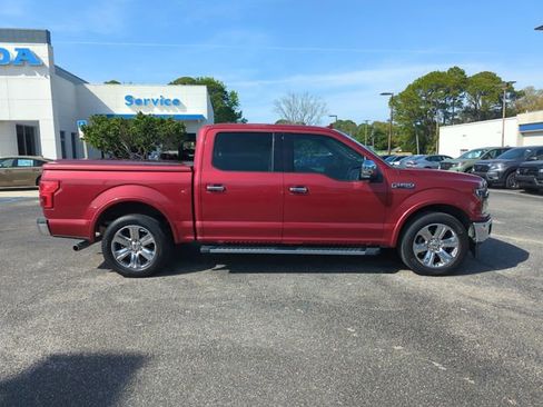 Used 2018 Ford F150 Lariat RWD image 3
