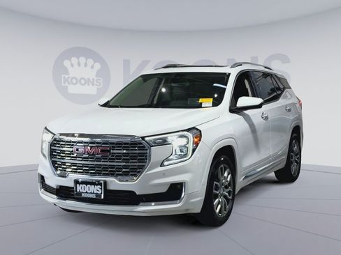 Used 2023 GMC Terrain Denali AWD/4WD image 5