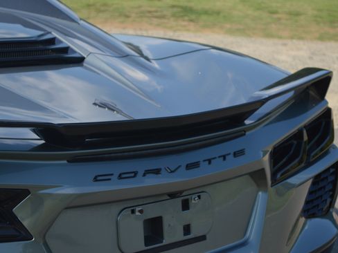 Used 2023 Chevrolet Corvette Stingray Premium Conv w/ Z51 Performance Package RWD image 11
