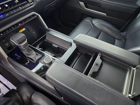 Used 2023 Toyota Tundra Platinum RWD image 28