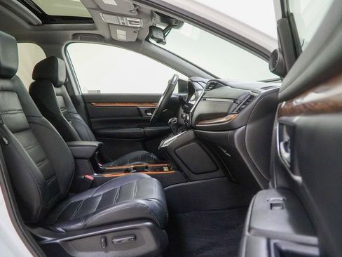 Used 2021 Honda CR-V Touring image 34