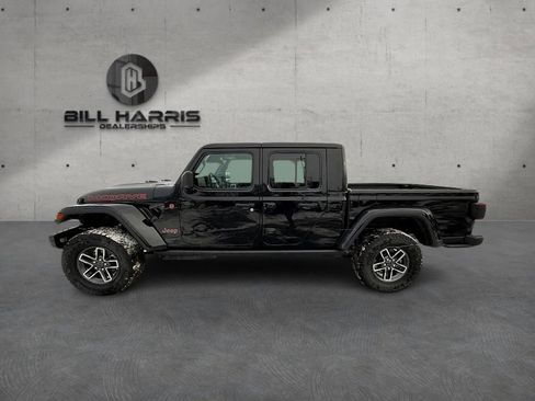 New 2026 Jeep Gladiator Mojave AWD/4WD image 9