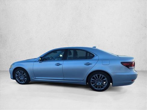Used 2014 Lexus LS 460 w/ Comfort Package RWD image 4