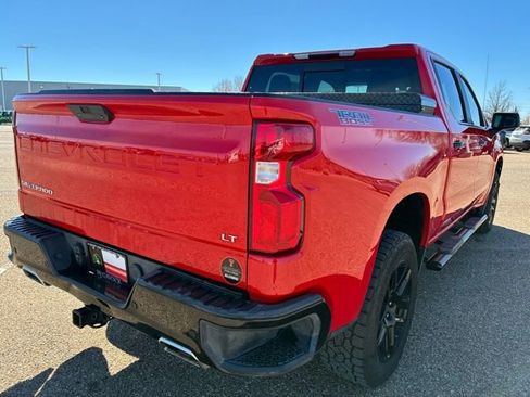 Used 2020 Chevrolet Silverado 1500 LT Trail Boss image 7