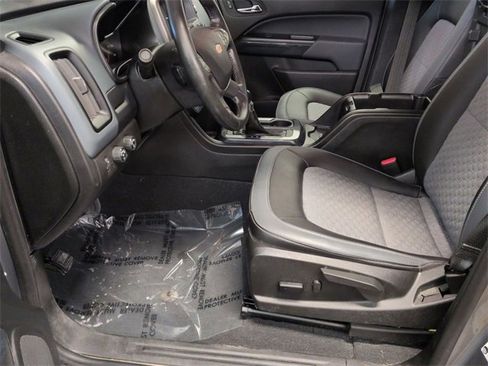 Used 2022 Chevrolet Colorado Z71 image 13