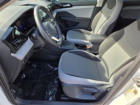 Used 2023 Volkswagen Taos S image 13