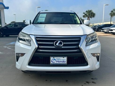 Used 2015 Lexus GX 460 w/ Premium Package AWD/4WD image 3
