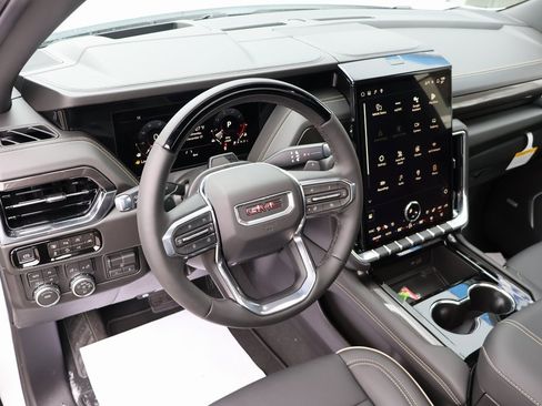 New 2026 GMC Yukon XL Elevation w/ Elevation Premium Package image 25