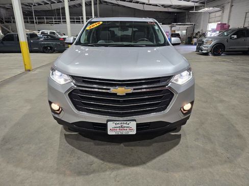 Used 2018 Chevrolet Traverse LT AWD/4WD image 19