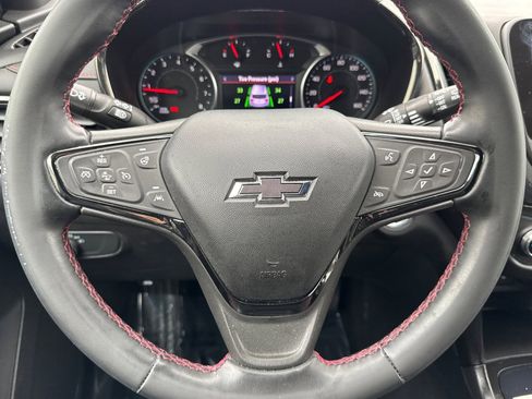 Used 2023 Chevrolet Equinox RS image 15