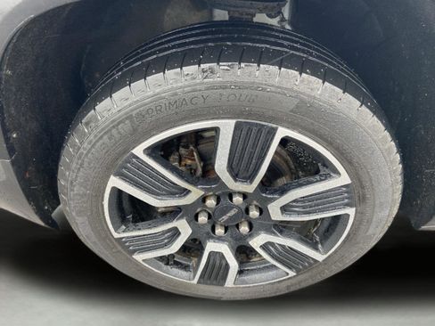 Used 2021 GMC Acadia SLE w/ Driver Convenience Package AWD/4WD image 16
