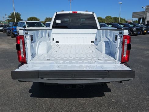 New 2026 Ford F350 Lariat image 18