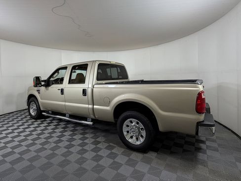 Used 2008 Ford F250 Lariat image 3