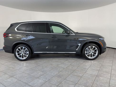 New 2026 BMW X5 xDrive40i w/ Executive Package AWD/4WD image 8