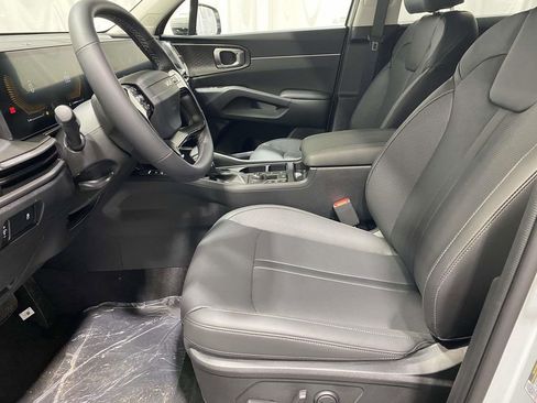 New 2026 Kia Sorento S AWD/4WD image 16