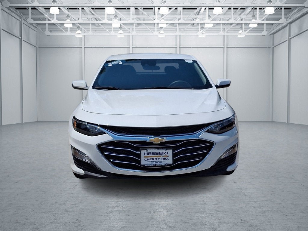 Certified 2024 Chevrolet Malibu LT FWD image 3