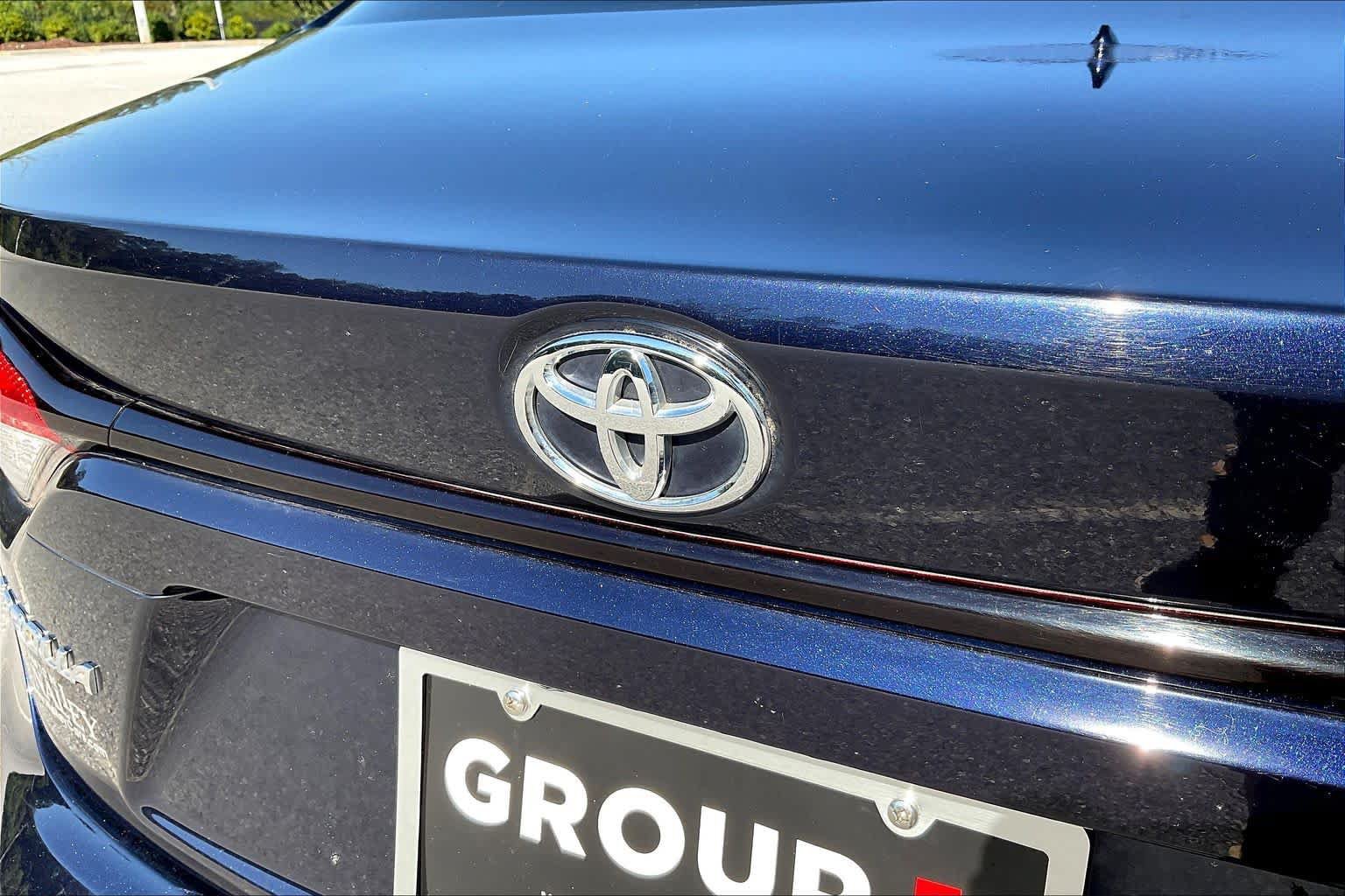 Used 2021 Toyota Corolla LE FWD image 30