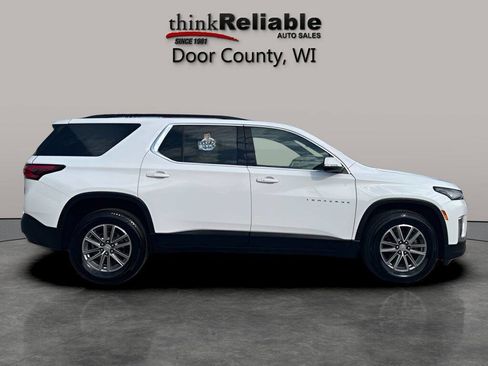 Used 2023 Chevrolet Traverse LT FWD image 7
