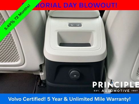 Certified 2023 Volvo XC60 T8 Plus w/ Climate Package AWD/4WD image 35