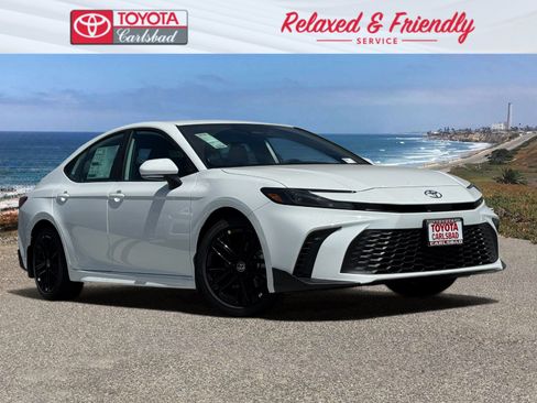 New 2026 Toyota Camry SE FWD image 1