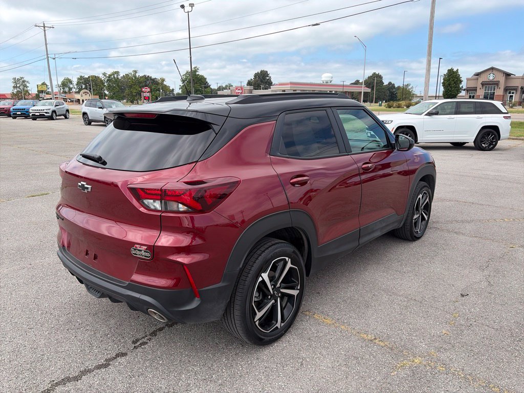 Used 2023 Chevrolet TrailBlazer RS w/ Technology Package AWD/4WD image 6