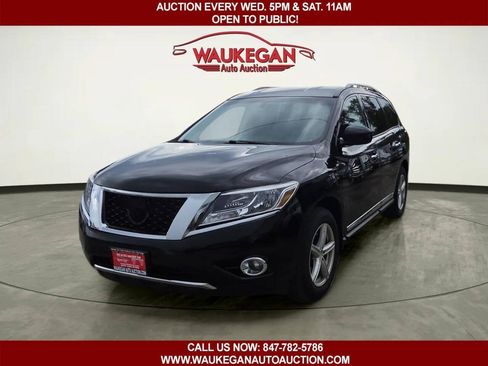 Used 2015 Nissan Pathfinder 4WD image 1